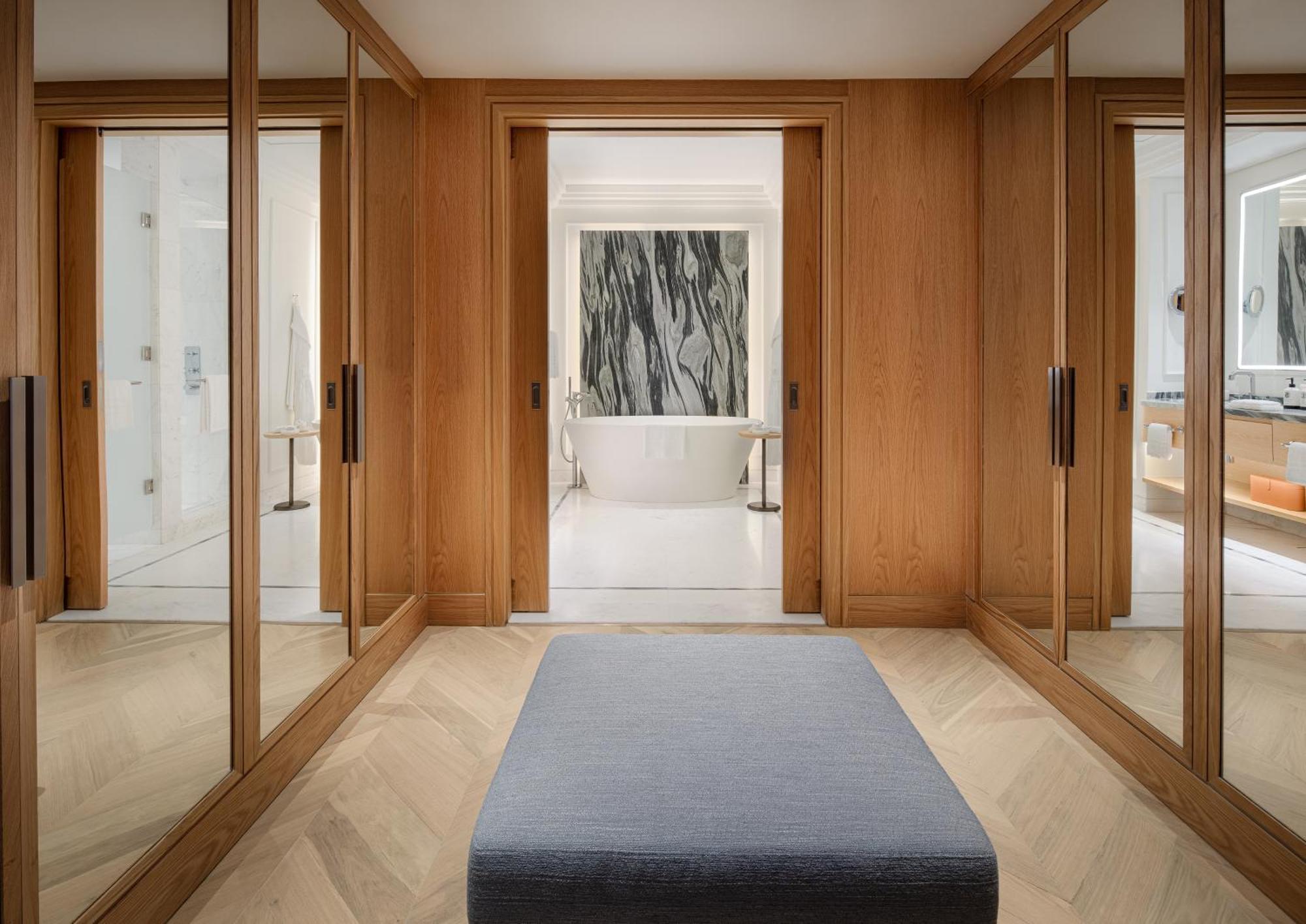 Four Seasons And Residences At The Pearl - Qatar Station touristique 5*